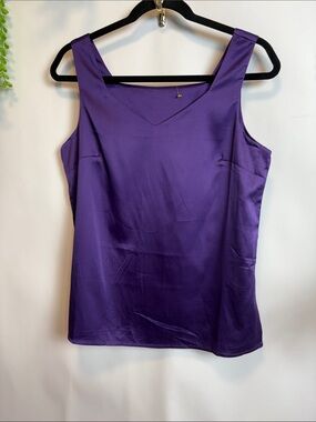 Source Unknown Purple V-Neck Tank Top